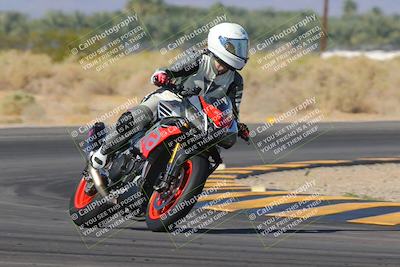 media/Nov-06-2023-Moto Forza (Mon) [[ce023d0744]]/4-Beginner Group/Session 3 (Turn 16)/